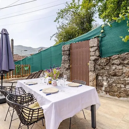 Estudio A Beira Da Agua No (adults Only) Geres