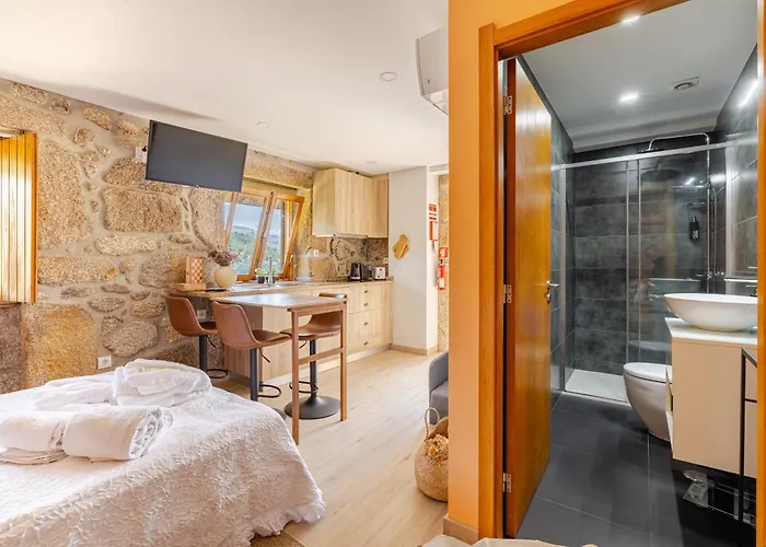 Estudio A Beira Da Agua No (adults Only) Tatil Evi Geres